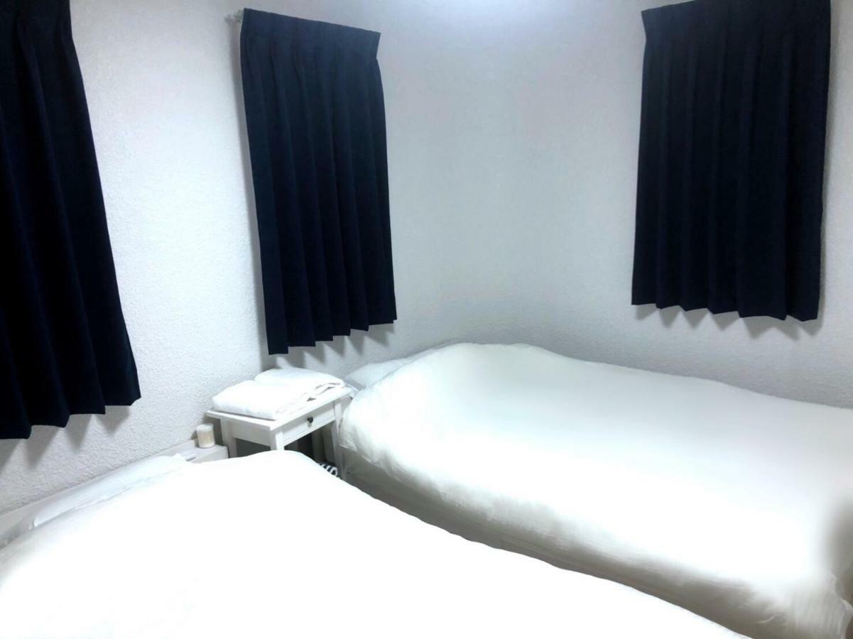 יורון Thalassa Beach And Pool Villa מראה חיצוני תמונה